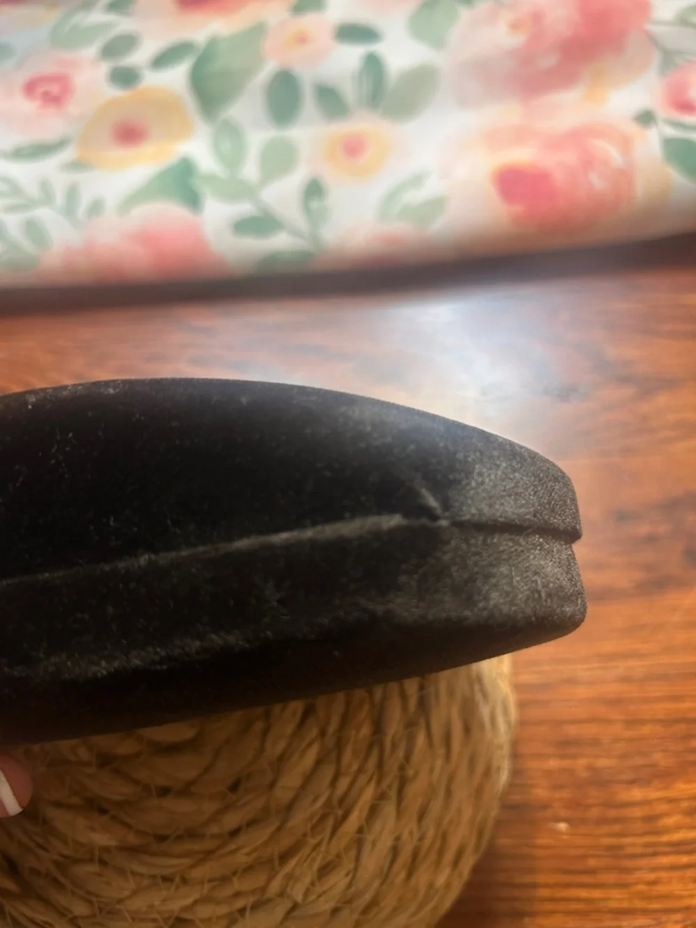 Tom Ford Velvet Eyewear clam shell Case